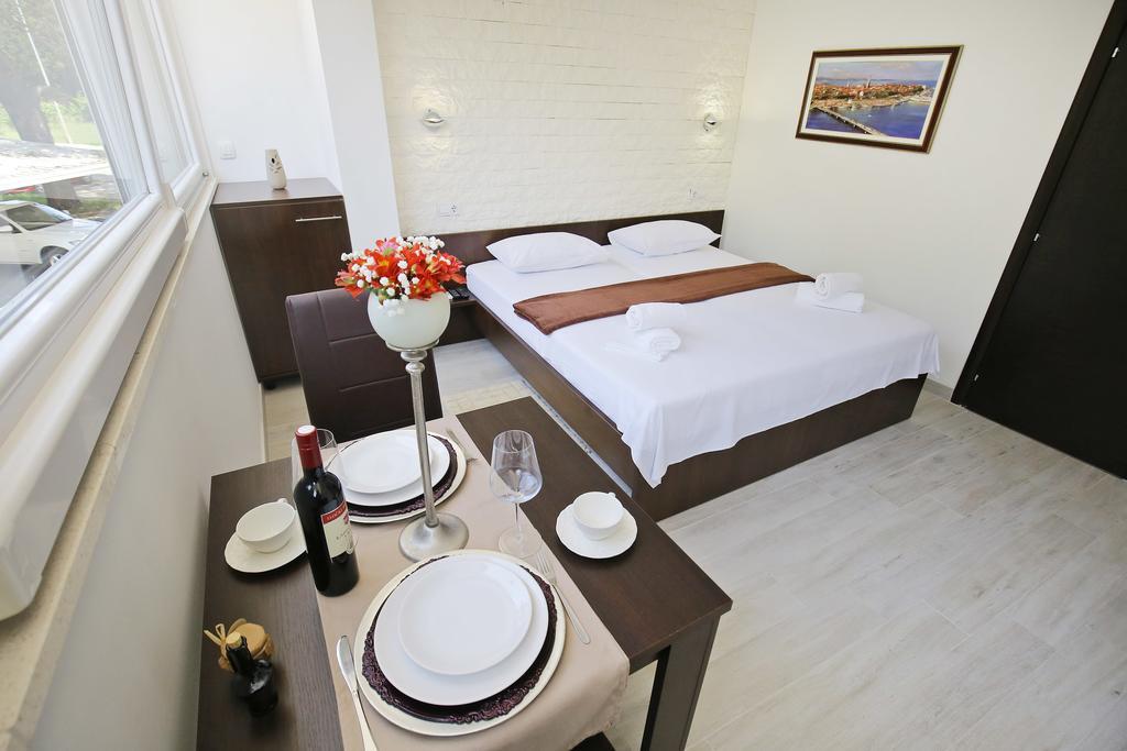 Deluxe Mkc Apartments Zadar Eksteriør billede