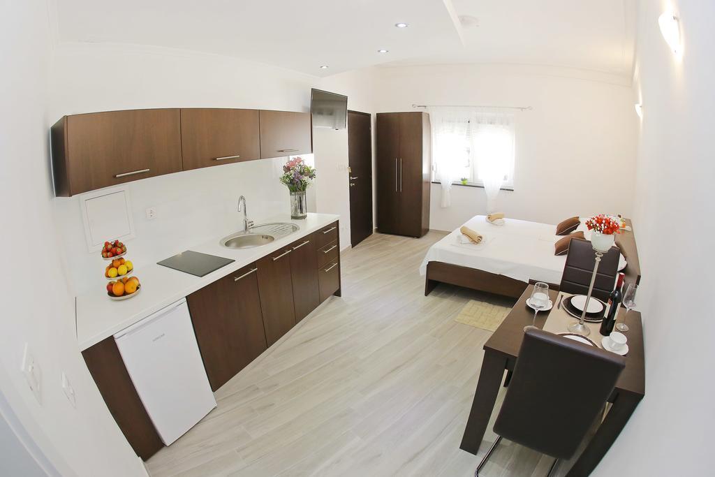 Deluxe Mkc Apartments Zadar Eksteriør billede